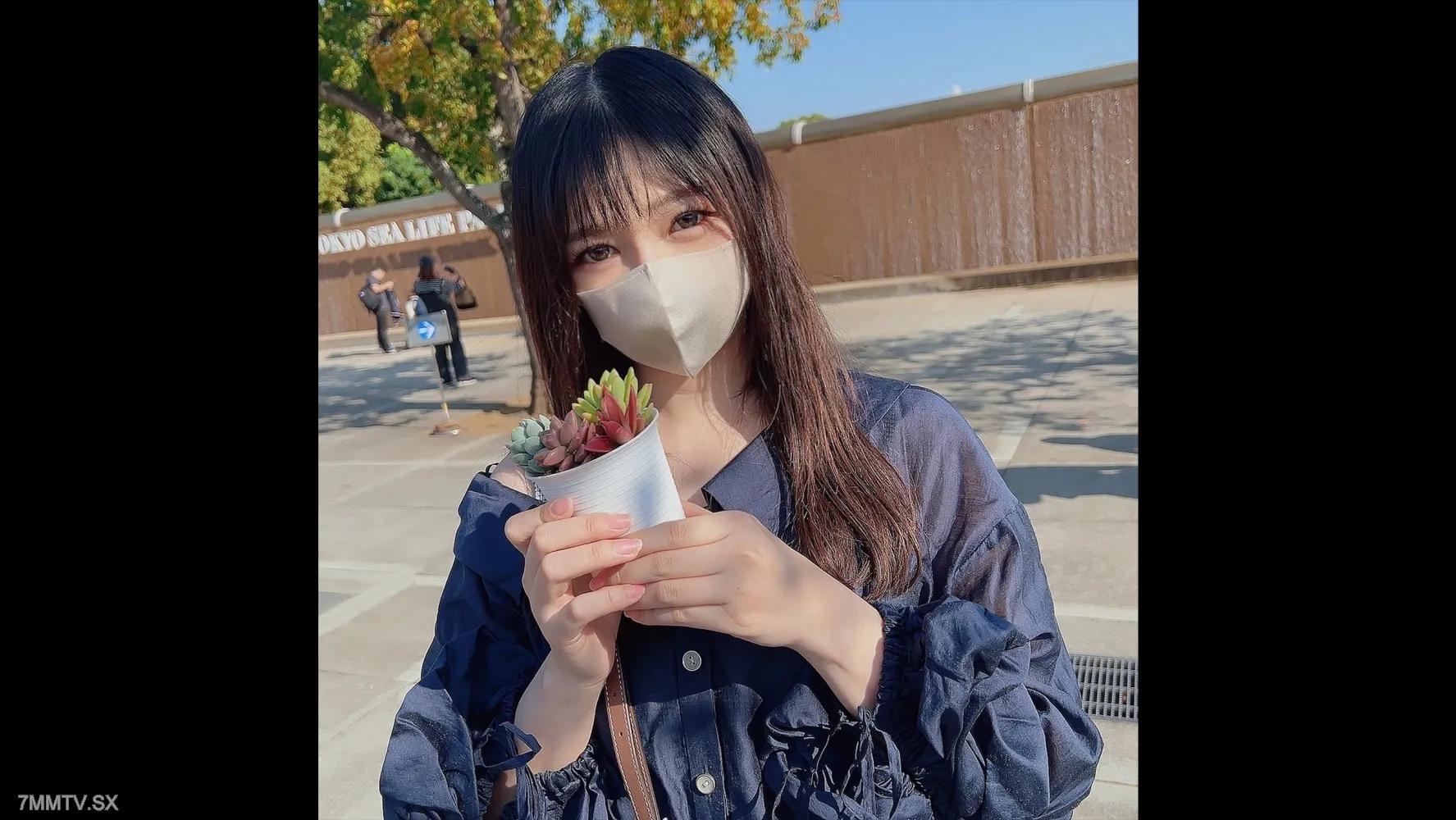 FC2-PPV 4073266 初撮影・顔出し！明日まで限定！可愛らしく愛らしい瞳で僕を見つめ誘惑する介護福祉士・・・弄り合いの果てに火照りまくった卑猥な肉体に連続膣内射精！！2回連続膣内射精！！！！ FC2-PPV-4073266